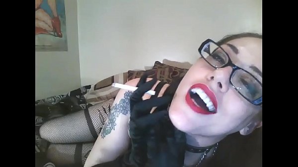 Leana Lee Enjoys Smoke!